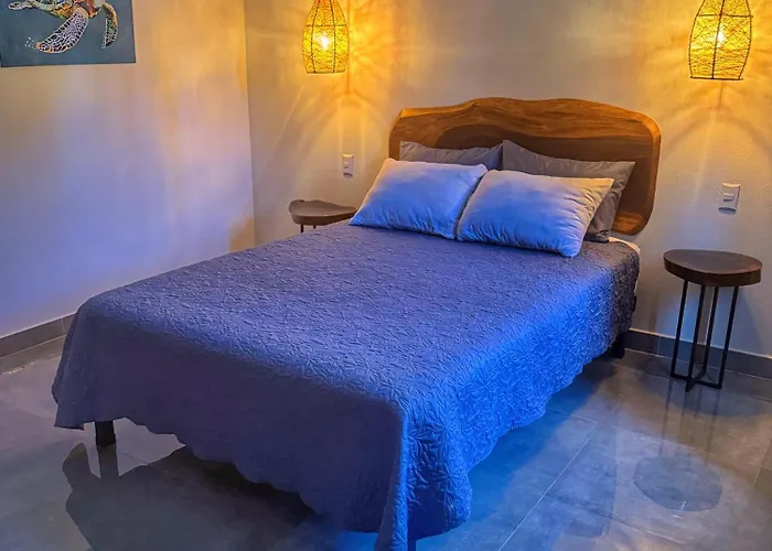 Hotel Huacas